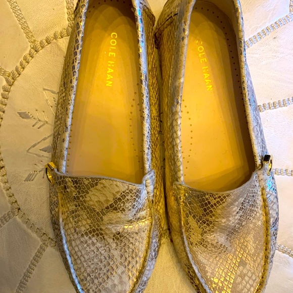 Cole Haan driving shoes. - Picture 2 of 3